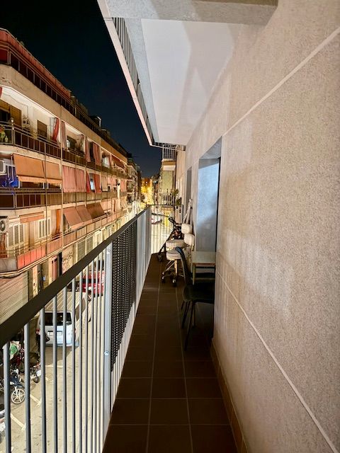 Terrassa de Pis en venda en  Barcelona Capital amb Calefacció, Moblat i Forn