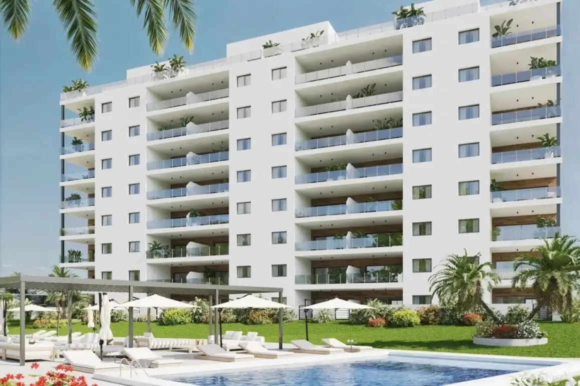 Apartamento con piscina en venta en Finestrat Pueblo, imagen 3