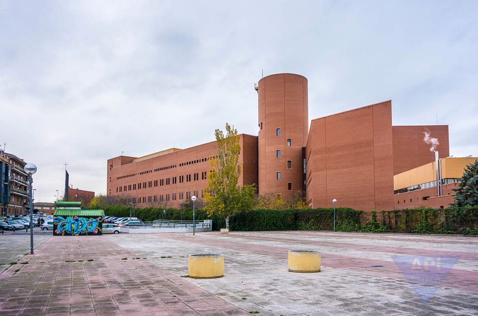 Vista exterior de Garatge en venda en Leganés