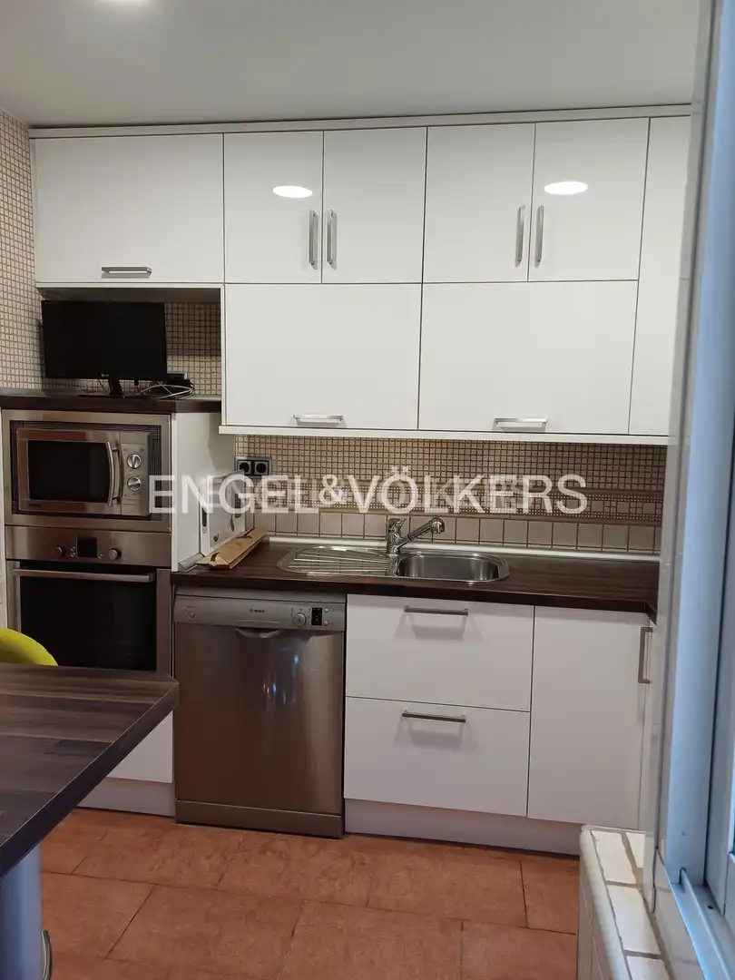 Kitchen of Flat for rent in Madrid  with Air Conditioner, Heating and Terrace