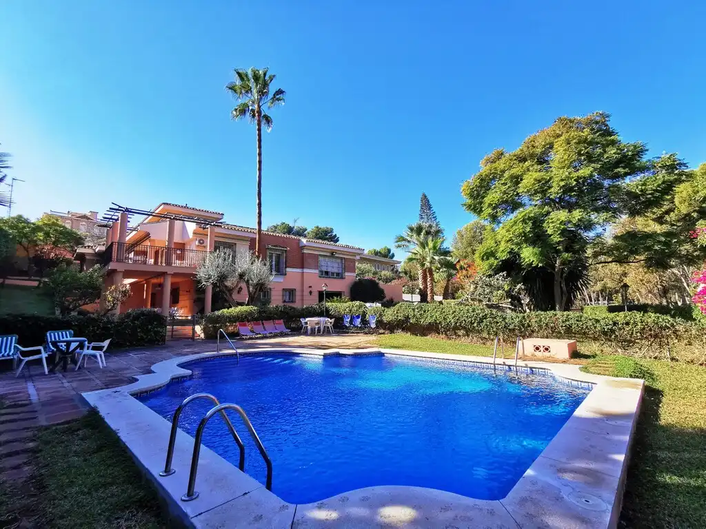 Villa avec piscine à vendre à El Pinillo, imagen 18