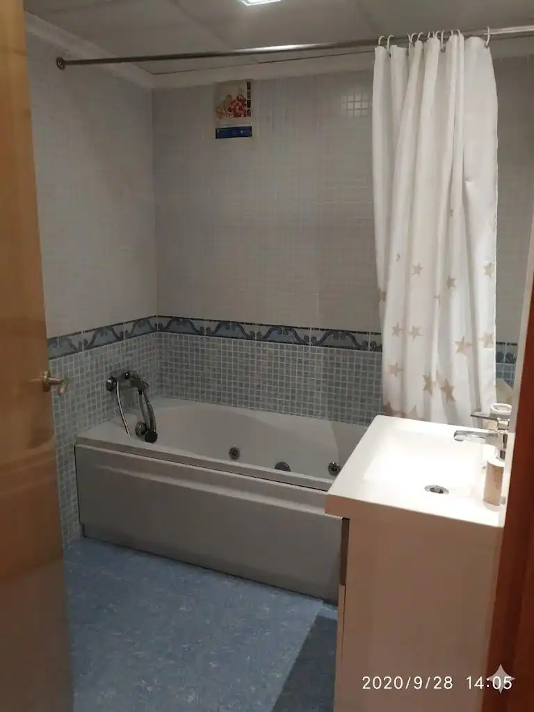 Bathroom of Flat for sale in Sueca  with Air Conditioner, Storage room and Balcony