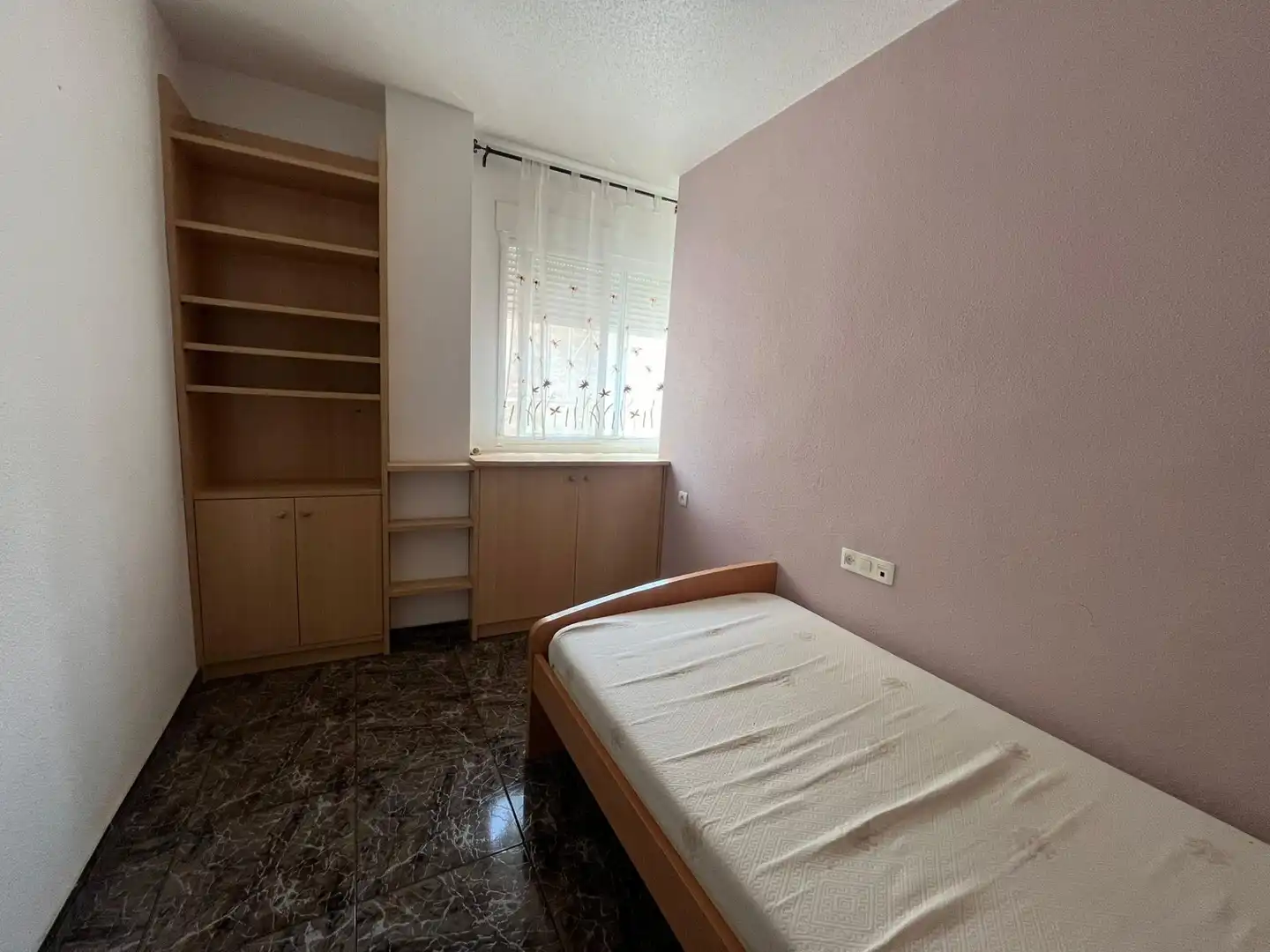Habitación de Piso en venta en Ceutí con Aire acondicionado, Calefacción y Amueblado