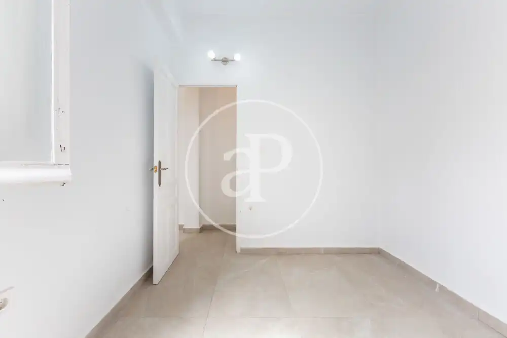 Habitación de Ático en venta en Valencia con Aire acondicionado, Calefacción y Terraza