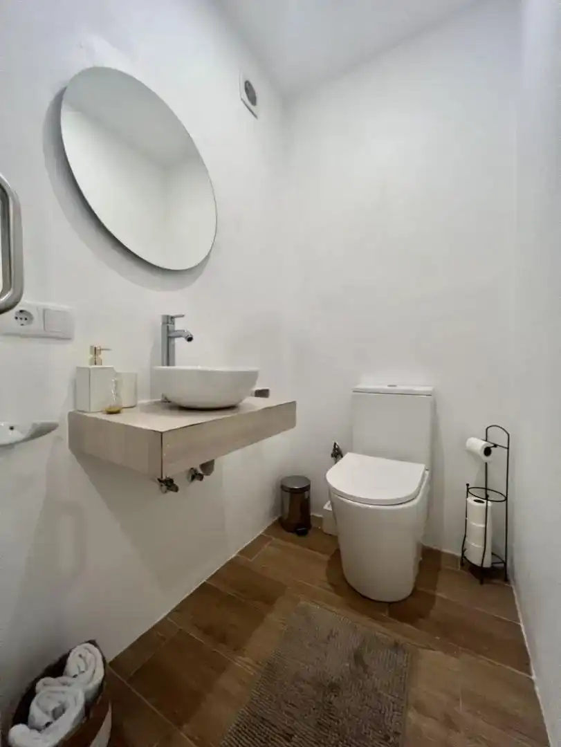 Badezimmer von Wohnung zur Miete in Altea mit Klimaanlage, Parkett und Möbliert