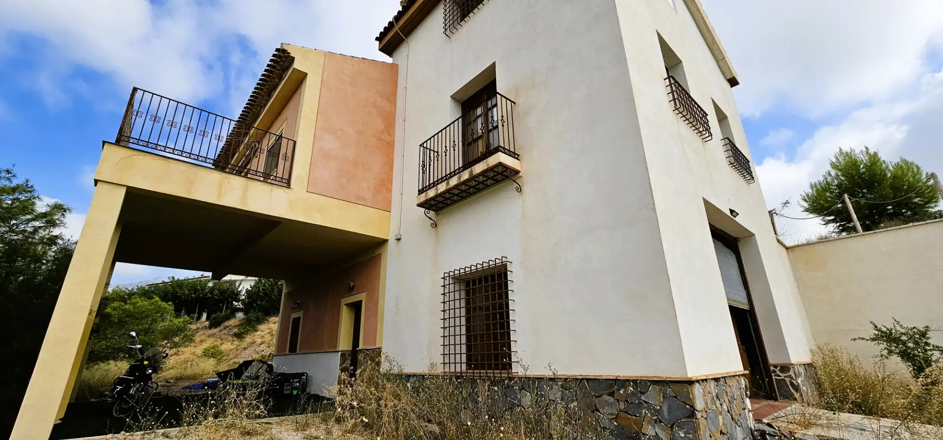 Vista exterior de Casa o chalet en venta en Totana con Calefacción, Jardín privado y Terraza