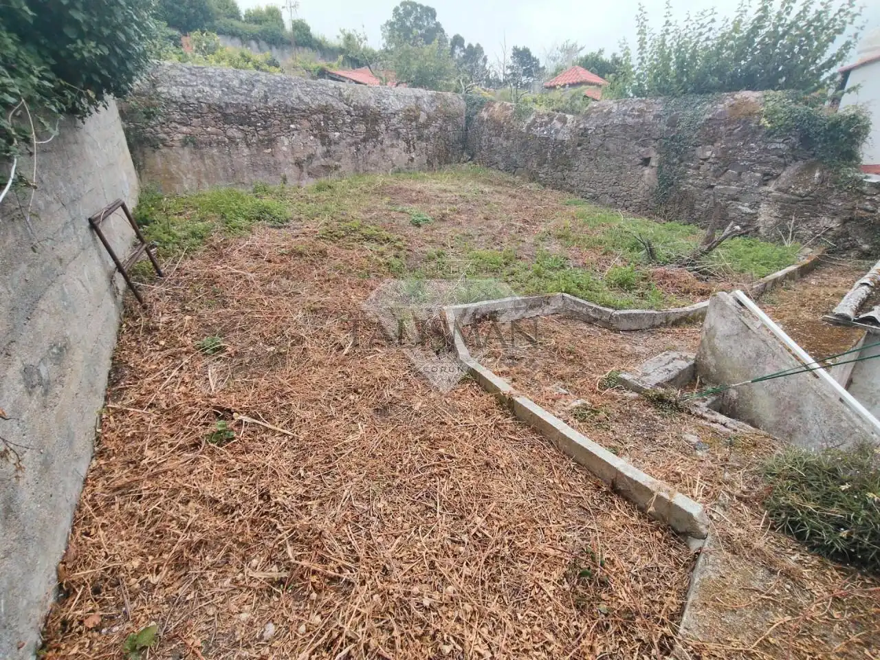 Casa adosada en venda en Arteixo amb Calefacció, Jardí privat i Moblat