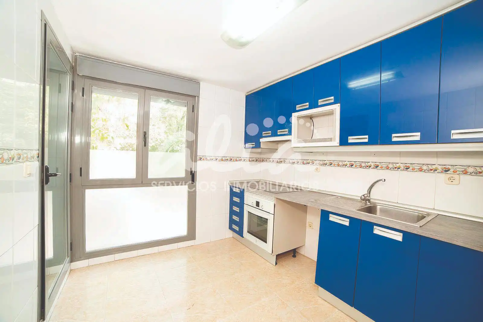 Kitchen of Flat for sale in Pinto  with Heating, Storage room and Oven