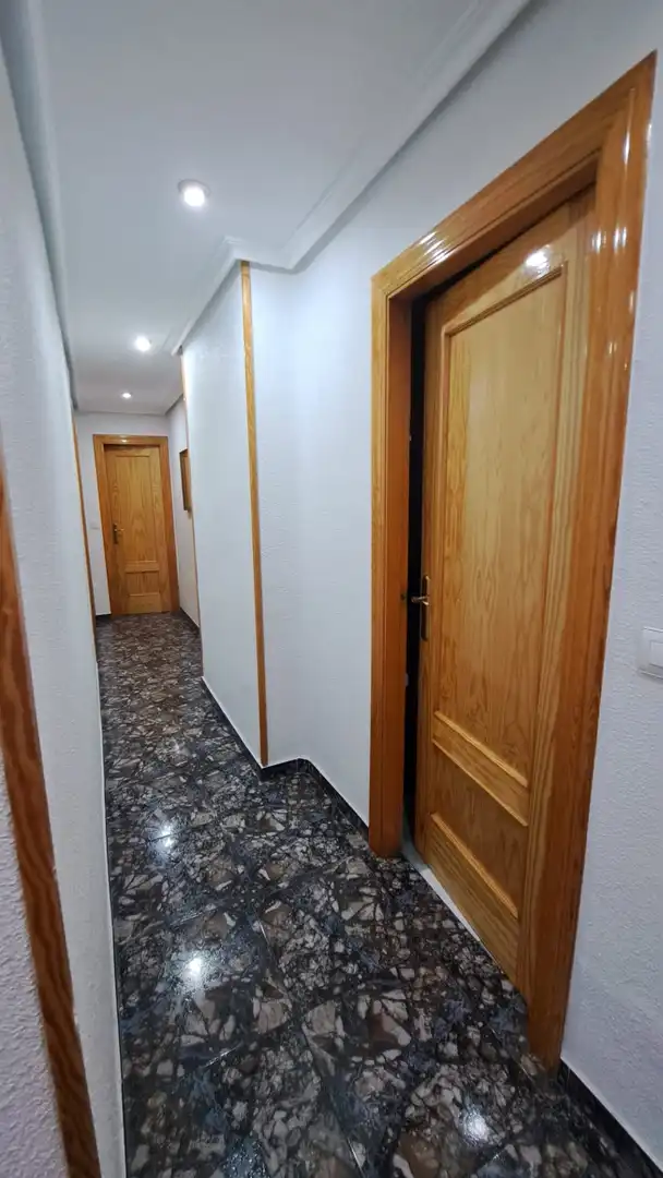Wohnung zur Miete in Murcia mit Heizung, Abstellraum und Möbliert