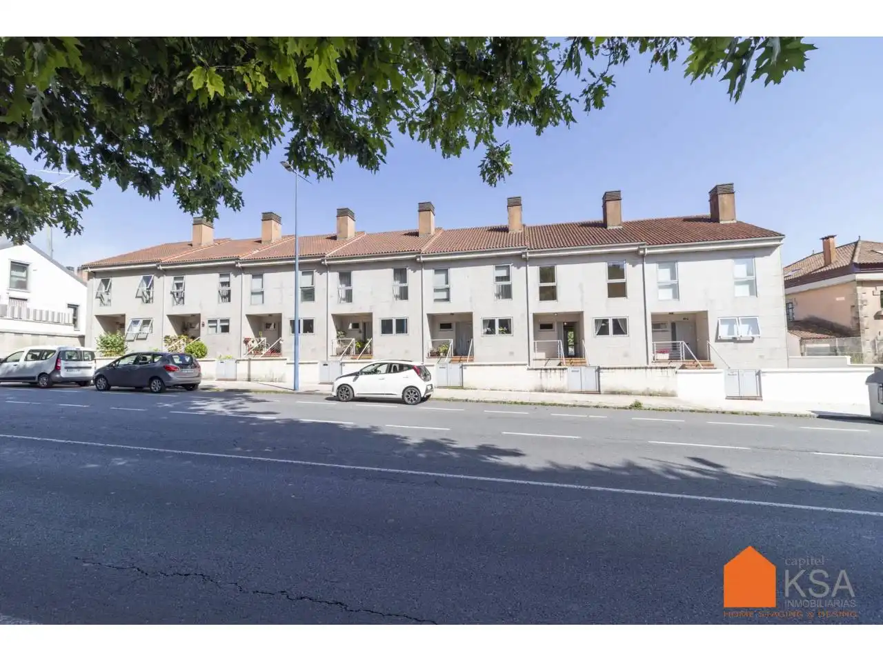 Vista exterior de Casa adosada en venta en Santiago de Compostela  con Jardín privado, Parquet y Terraza