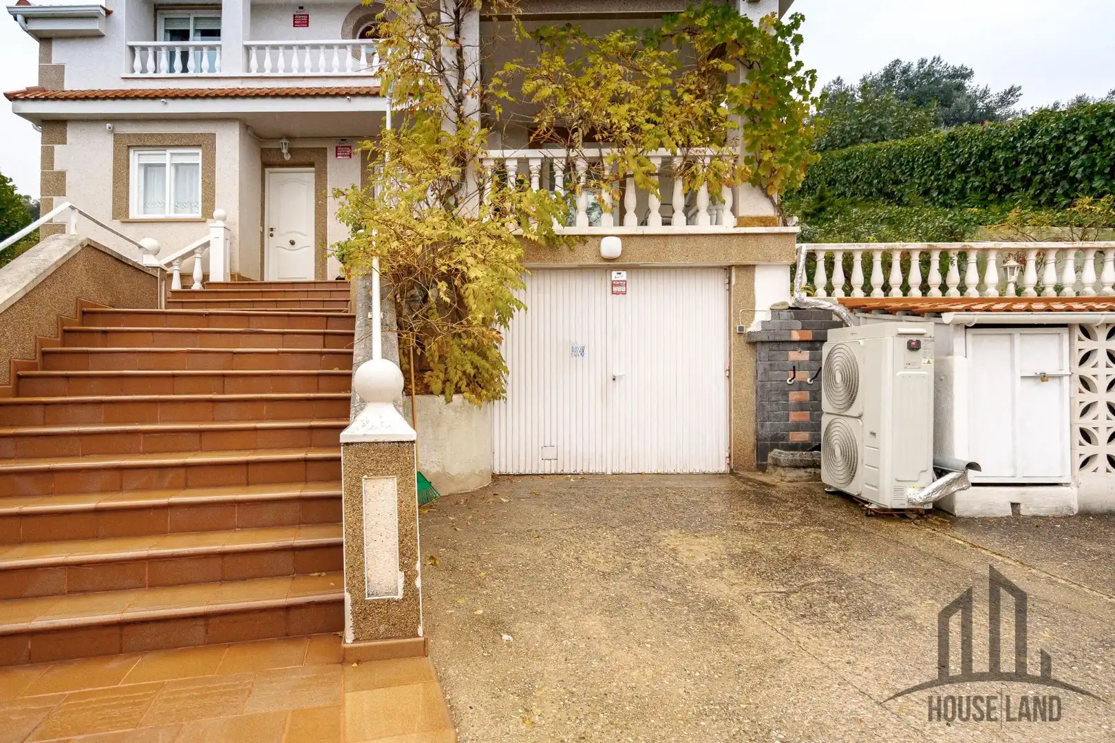 Exterior view of Houses for sale in Fuentenovilla  with Air Conditioner, Heating and Private garden