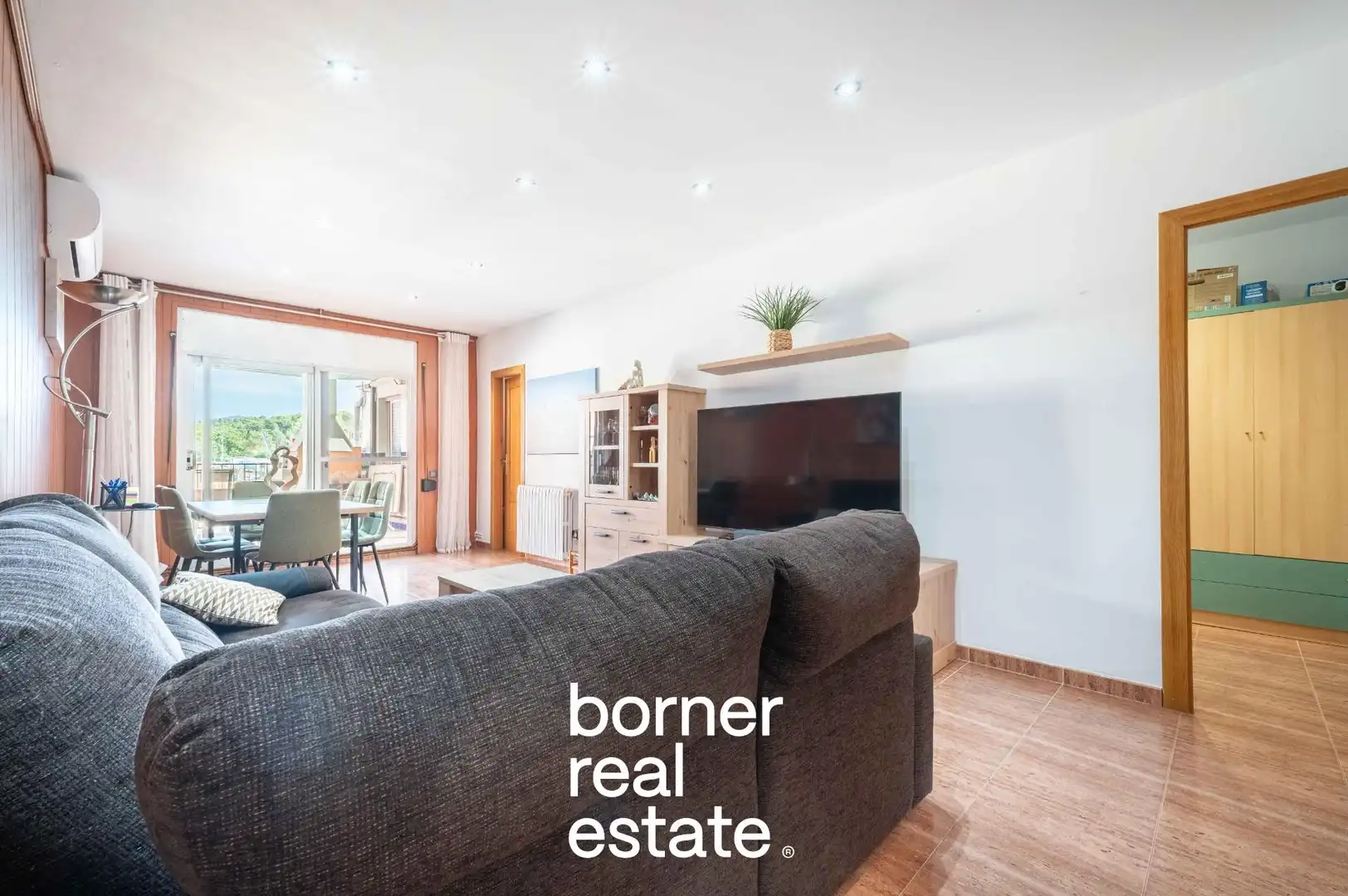 Vista exterior de Piso en venta en Sabadell con Aire acondicionado, Calefacción y Terraza