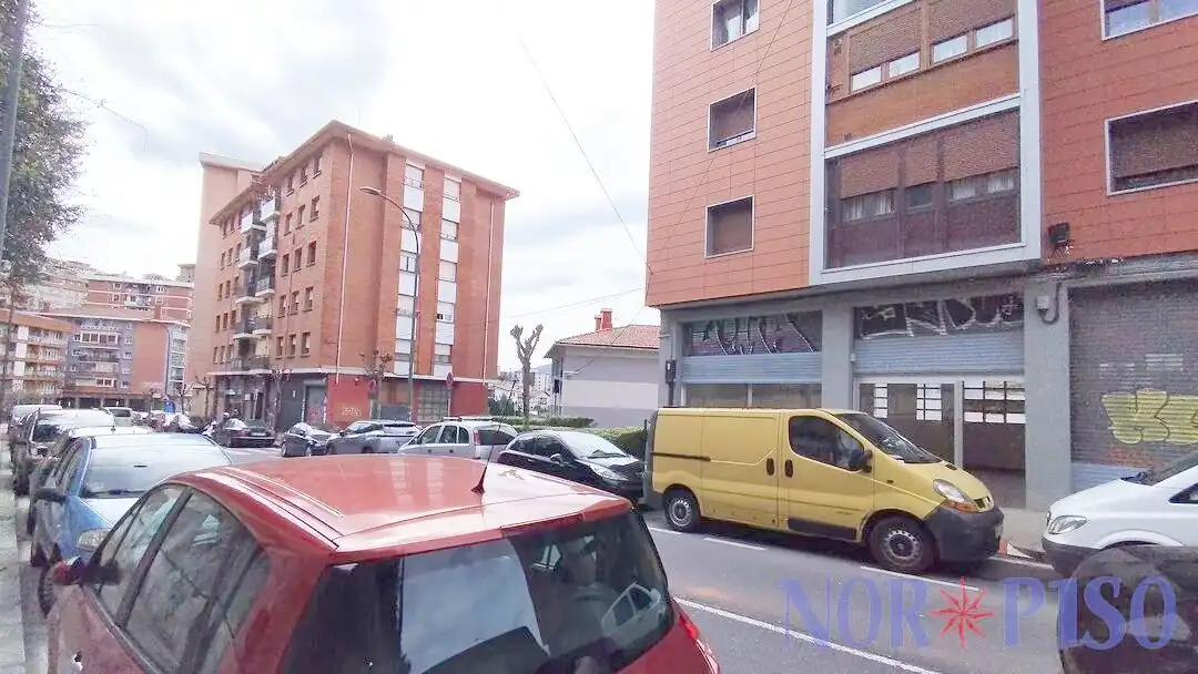 Aparcament de Local de lloguer en Bilbao 