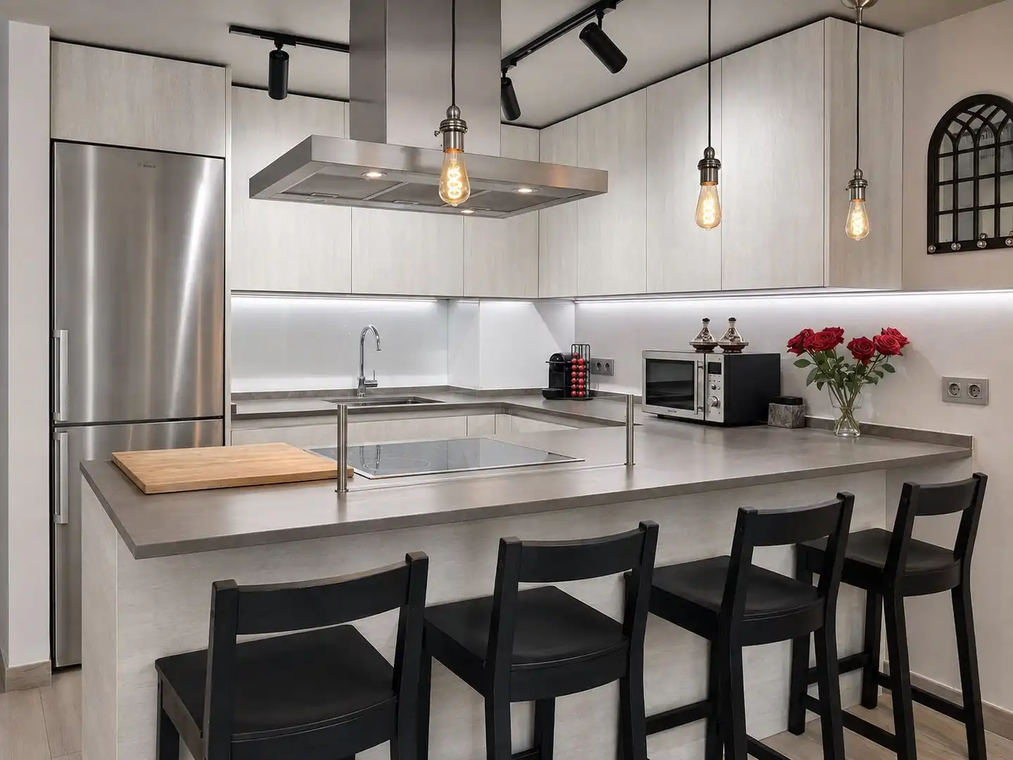 Cocina de Apartamento en venta en Marbella con Aire acondicionado, Jardín privado y Terraza
