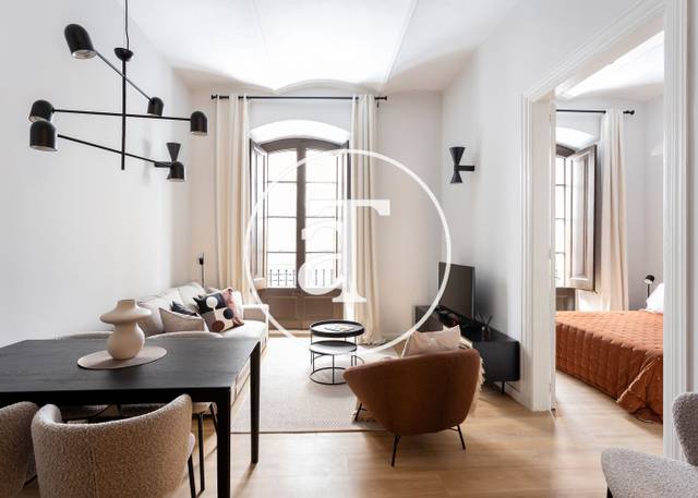 Piso en Alquiler en Carrer d'en Serra en Barri Gòtic