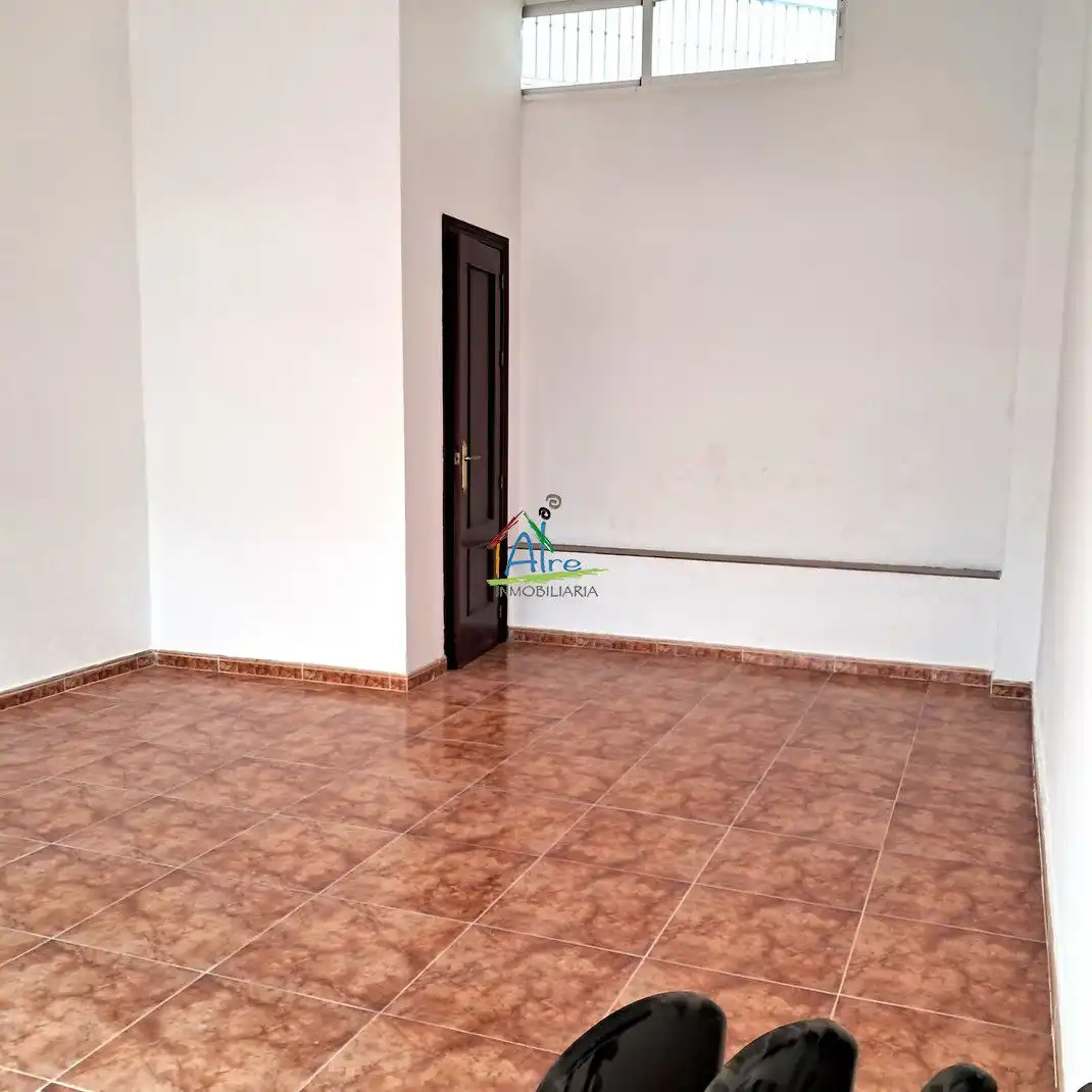 Locale commerciale in vendita a Pilas, imagen 3