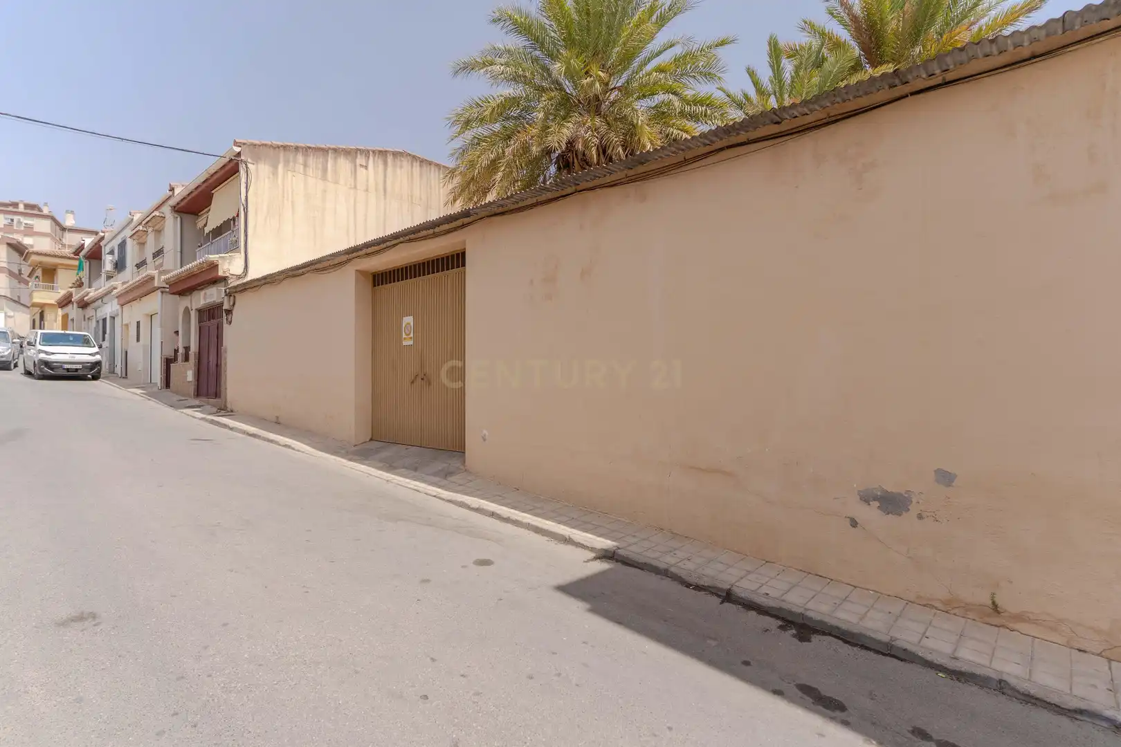 Vista exterior de Casa o xalet en venda en Motril amb Aire condicionat i Traster