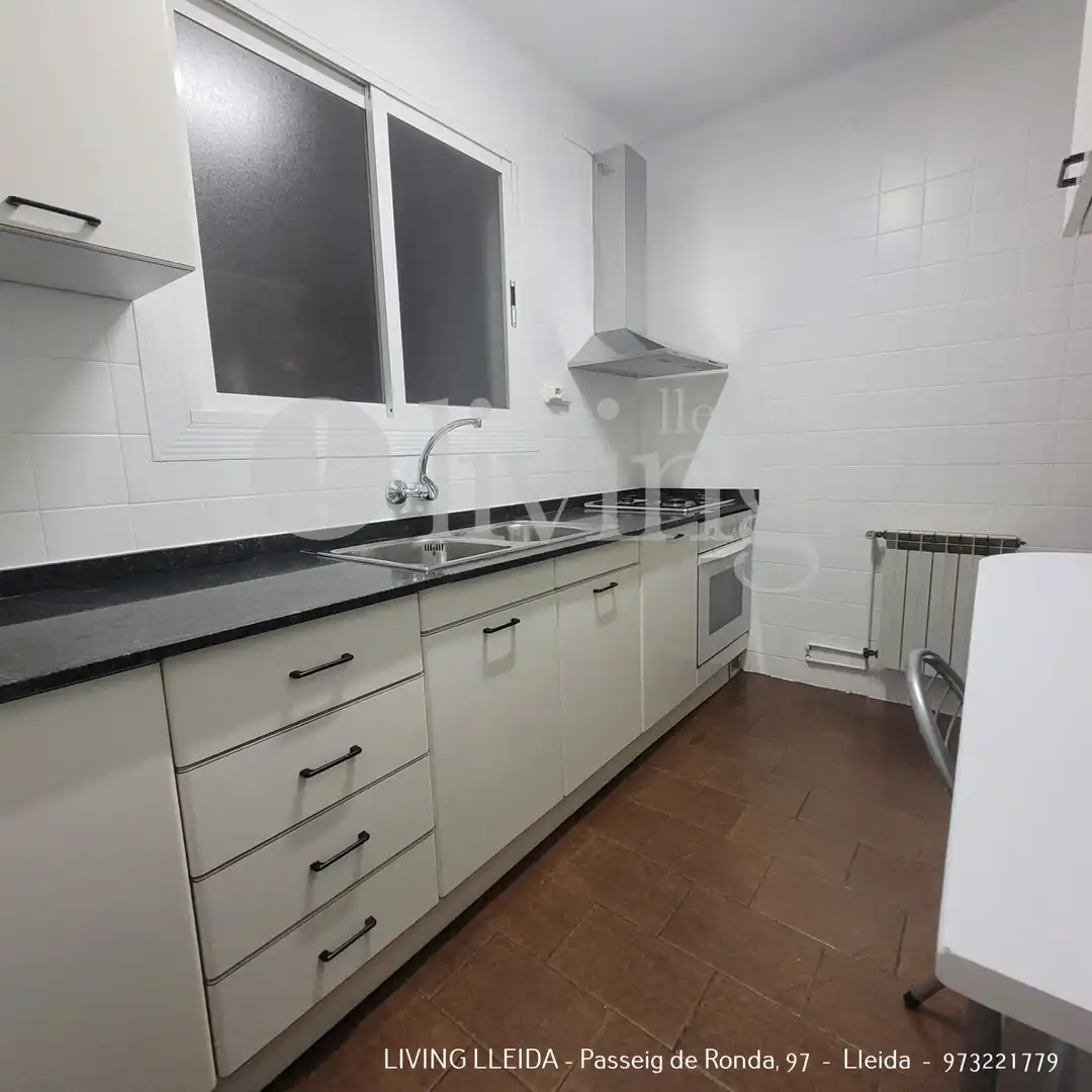 Küche von Wohnung zur Miete in Lleida mit Klimaanlage, Heizung und Terrasse