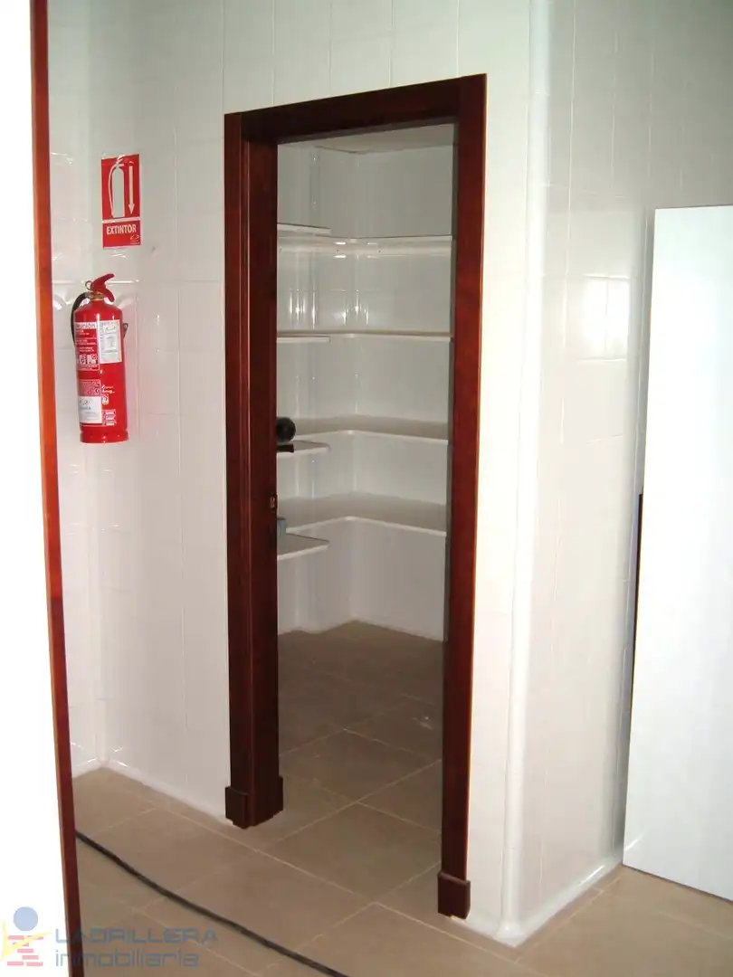 Baño de Local en venta en San Fernando con Aire acondicionado
