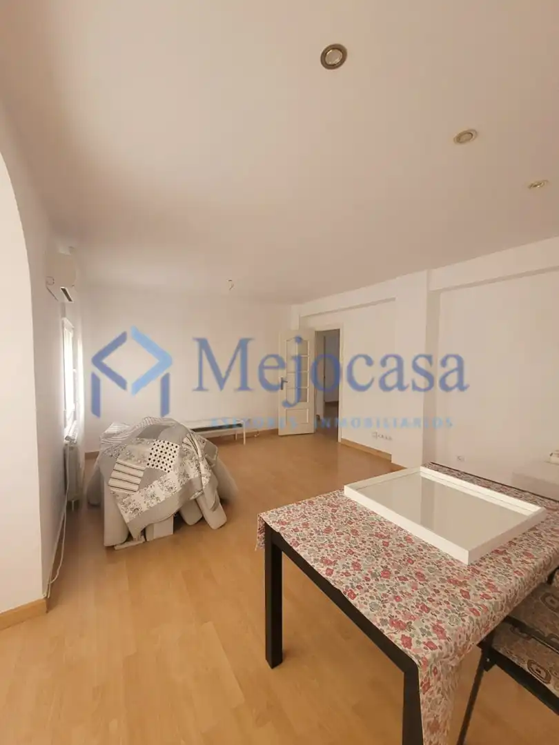 Habitación de Piso en venta en  Madrid Capital con Aire acondicionado y Calefacción