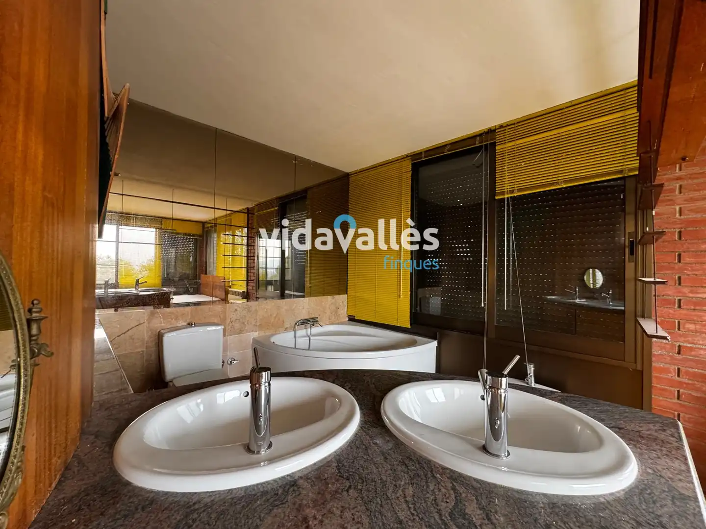 Badezimmer von Wohnung zur Miete in La Roca del Vallès mit Heizung, Privatgarten und Parkett