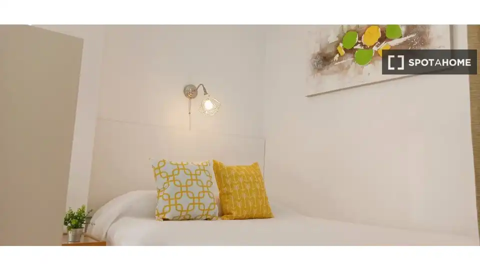 Bedroom of Study for share in Murcia  with Air Conditioner, Terrace and Furnished
