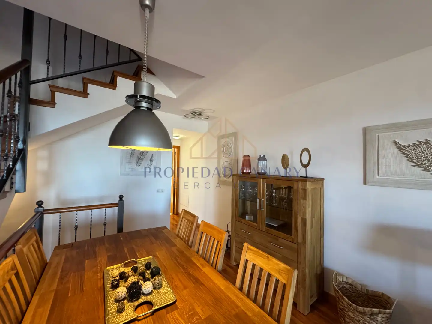Comedor de Casa adosada de alquiler en La Orotava con Jardín privado, Terraza y Amueblado