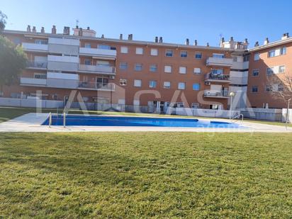 Vista exterior de Planta baixa en venda en Canovelles amb Calefacció