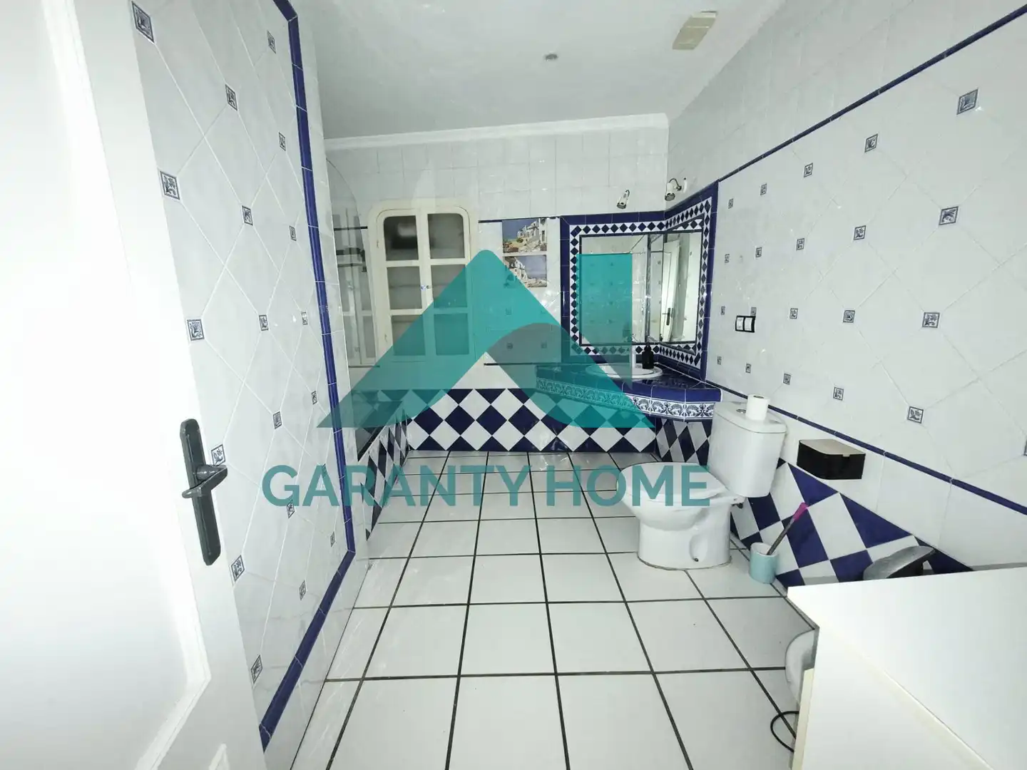Bathroom of Flat for rent in Cáceres
