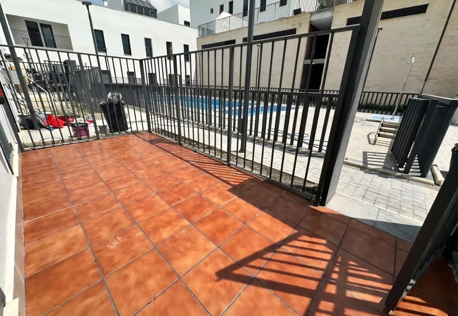 Piso con piscina en venta en Ronda Poniente 6, imagen 2