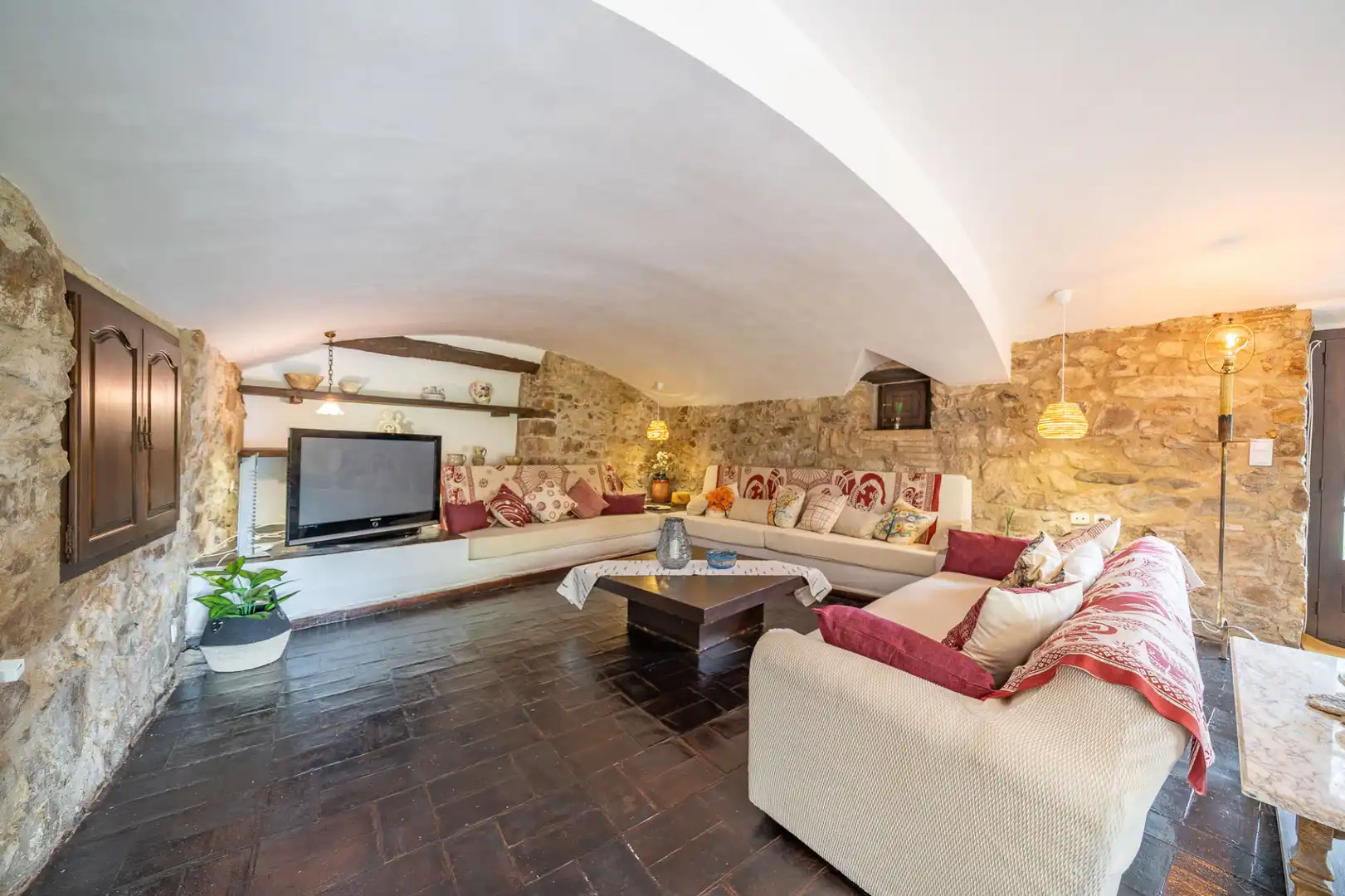 Sala de estar de Finca rústica en venta en Llagostera con Aire acondicionado, Calefacción y Terraza