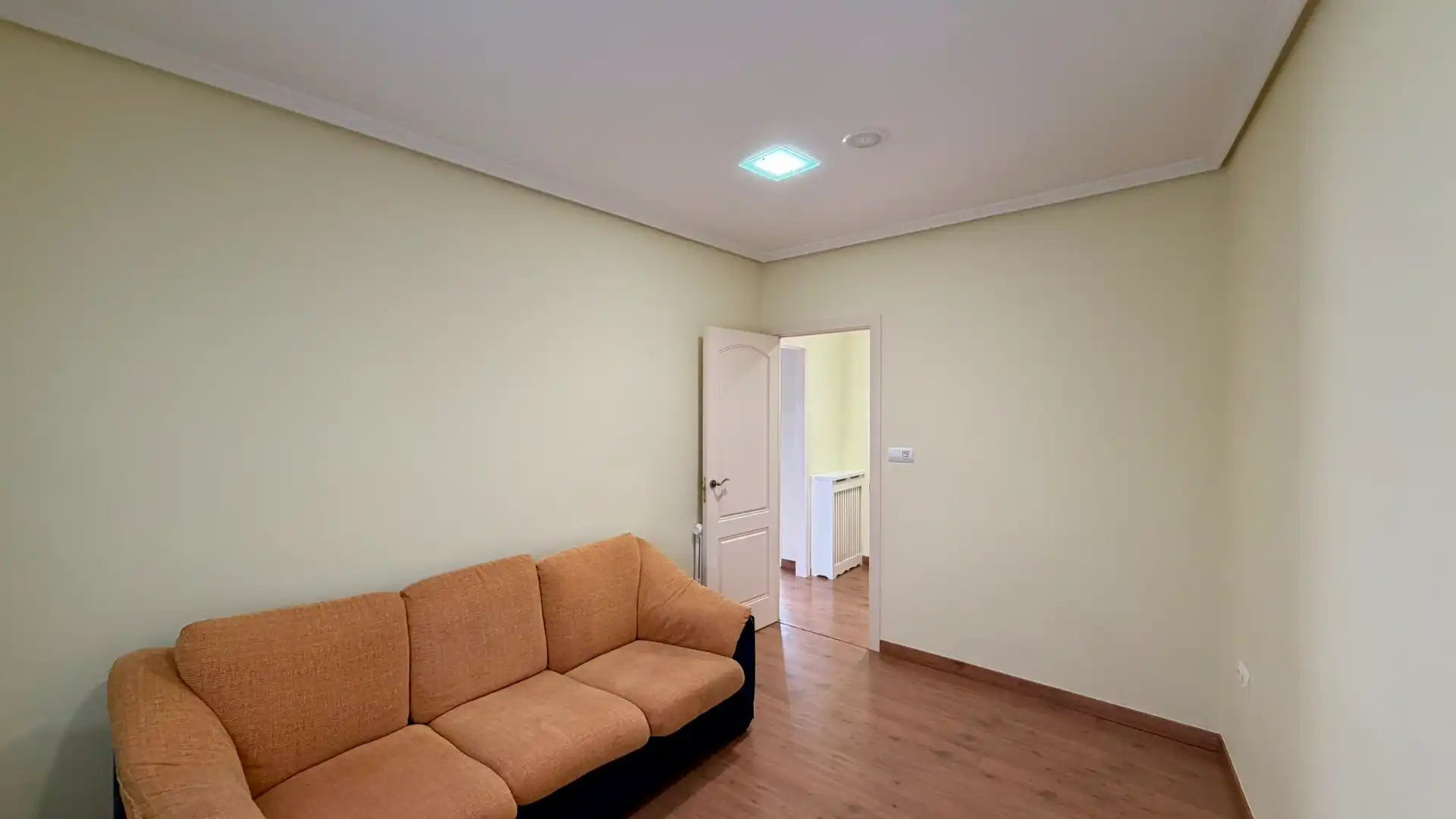 Living room of Flat for sale in Zona Alta