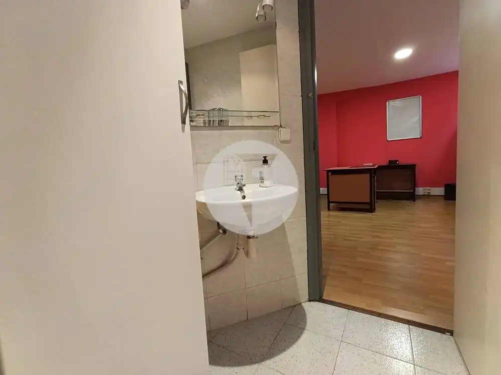 Badezimmer von Geschaftsraum zum Verkauf in Sants - Montjuïc