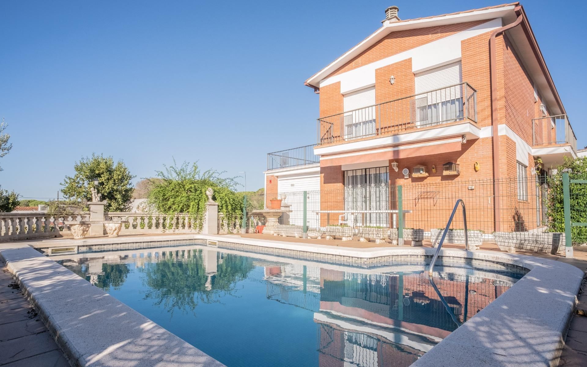 Swimming pool of House or chalet for sale in Llagostera  with Heating, Private garden and Terrace