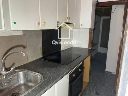 Kitchen of Flat for sale in Santa Coloma de Gramenet