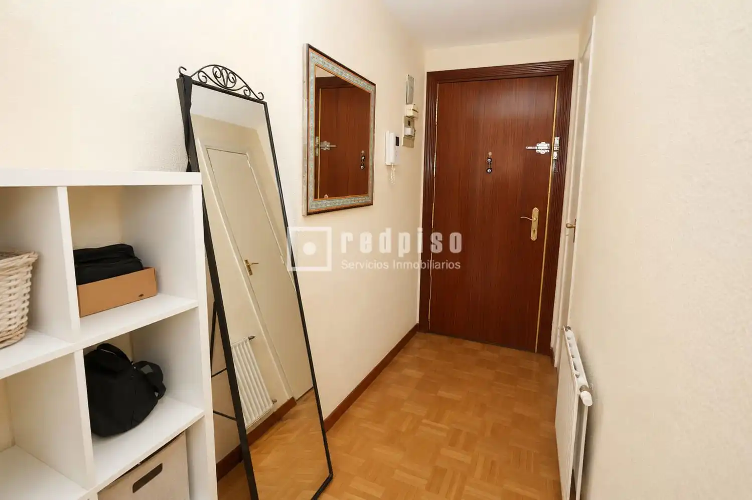 Piso en venta en Madrid con Calefacción, Parquet y Terraza