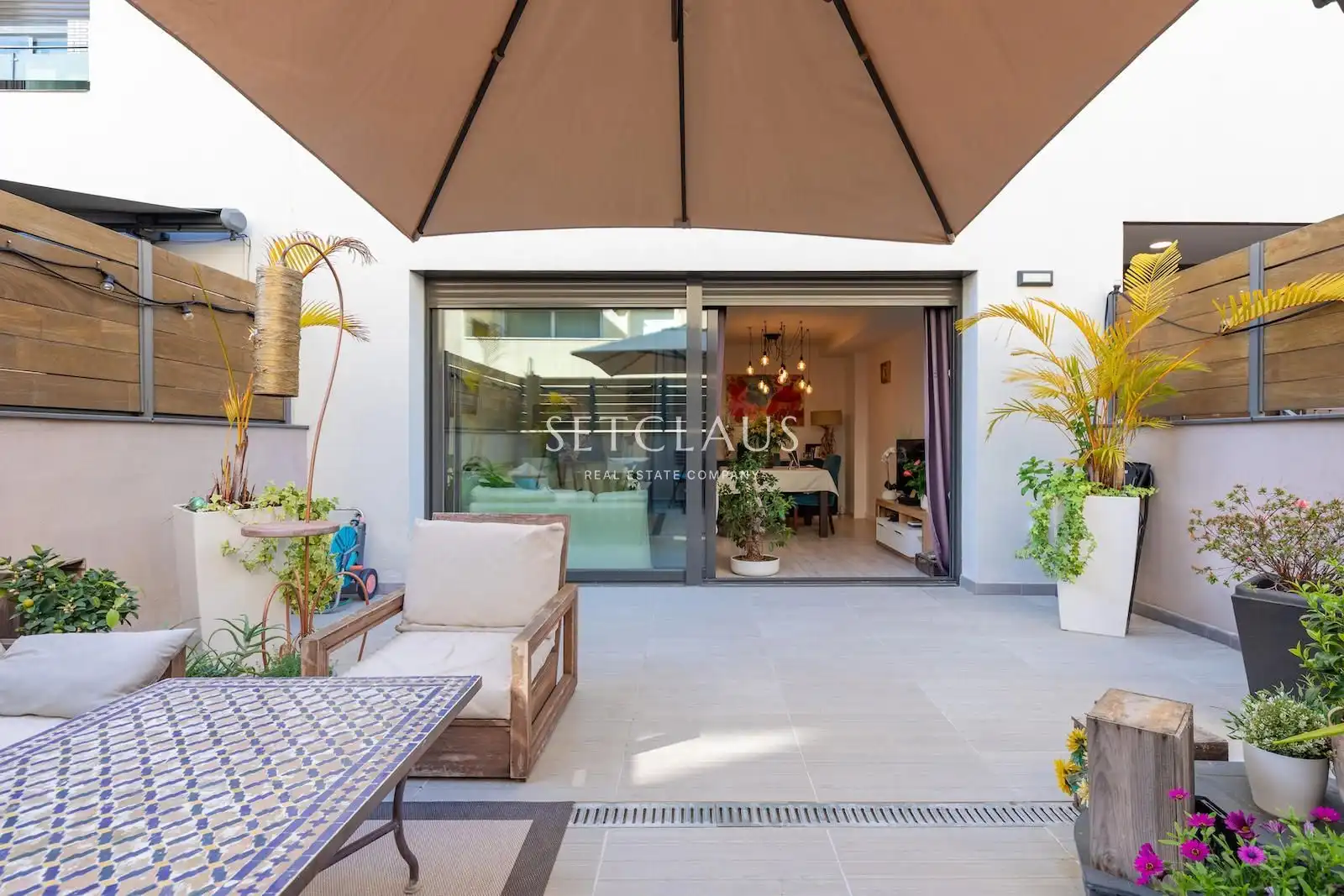 Terrasse von Maisonette zum Verkauf in El Masnou mit Klimaanlage, Heizung und Parkett