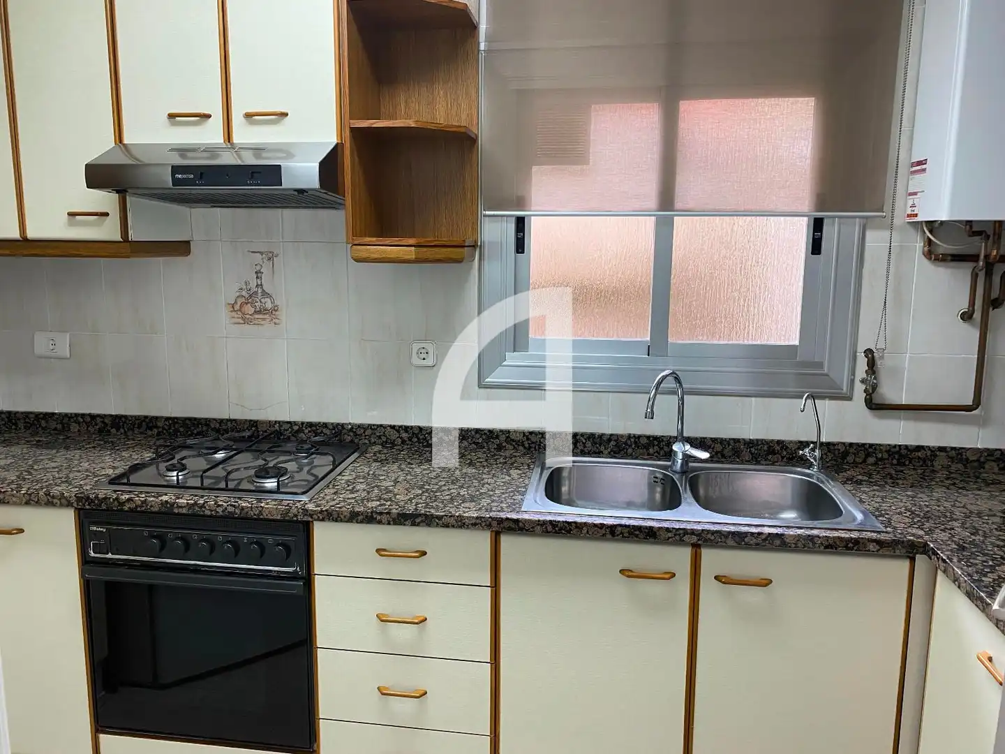 Kitchen of Flat for sale in Terrassa  with Air Conditioner, Heating and Terrace