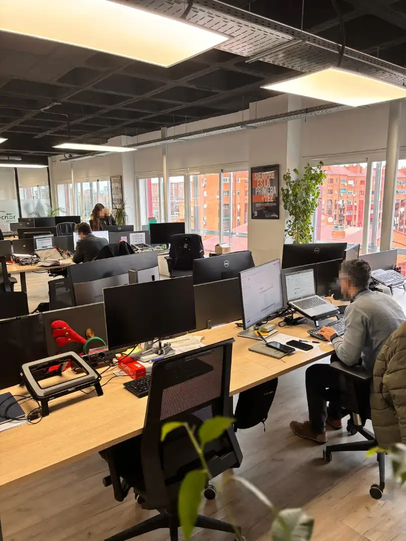 Büro zum Verkauf in Madrid mit Klimaanlage, Heizung und Alarm