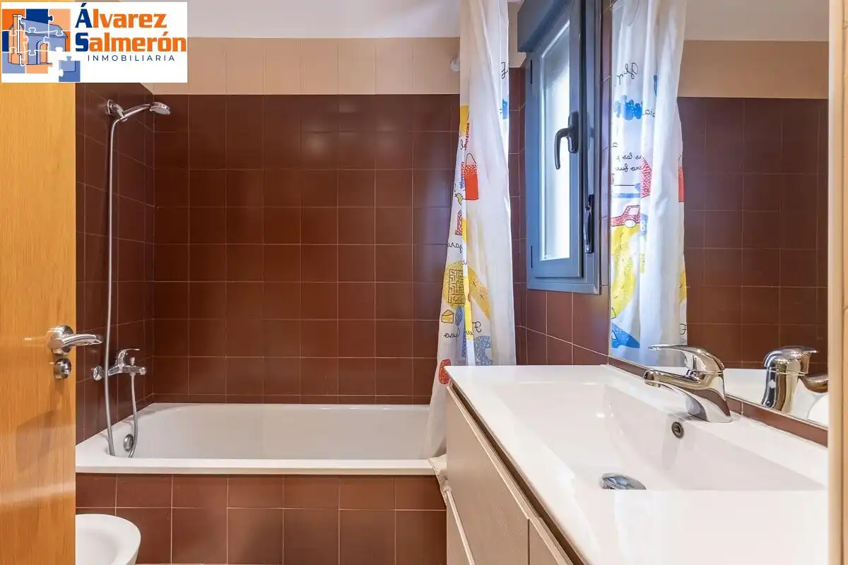 Bathroom of Detached homes for sale in Armilla  with Terrace, Furnished and Balcony