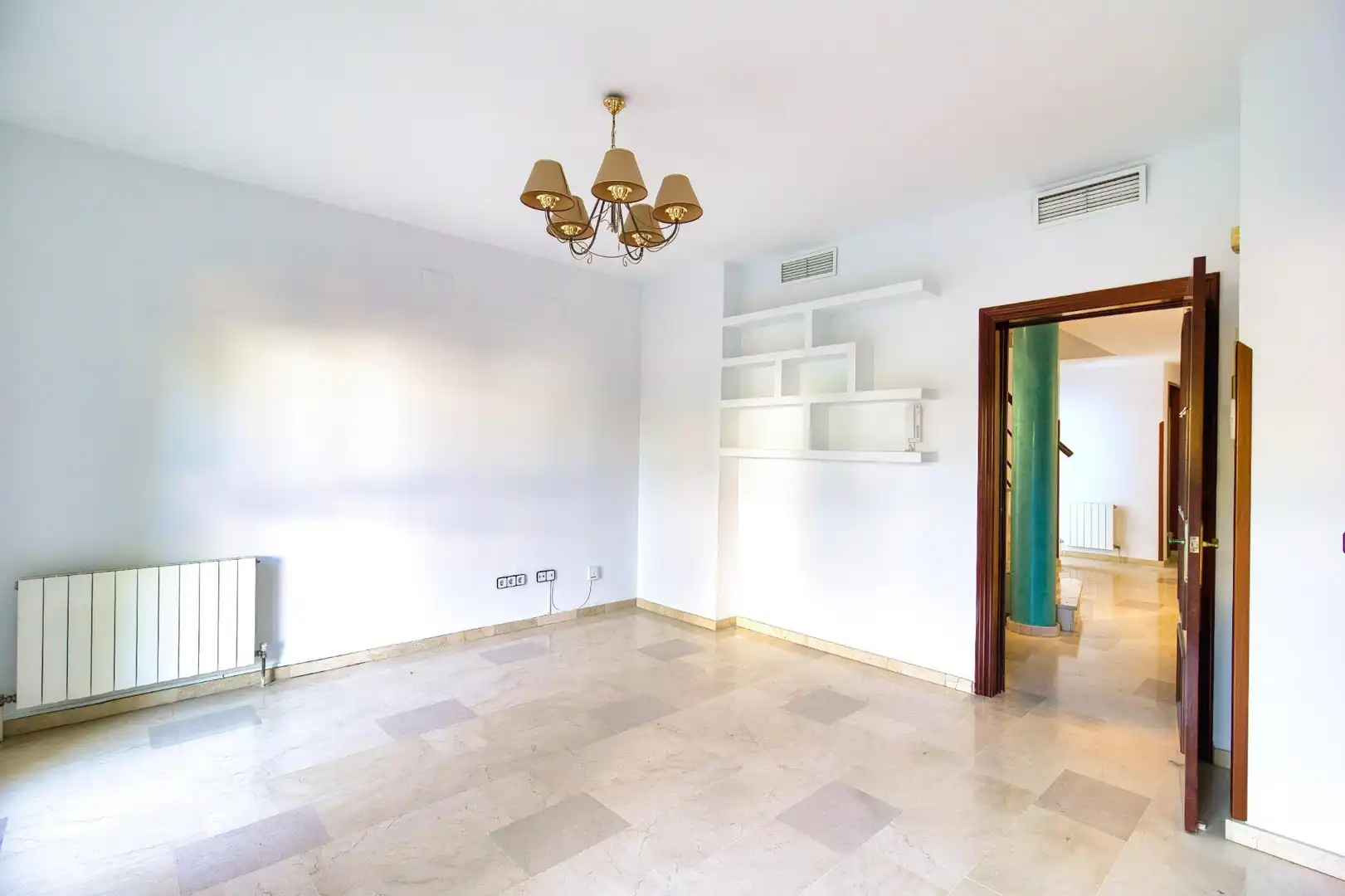 Casa o chalet en venta en Bormujos con Aire acondicionado, Calefacción y Jardín privado