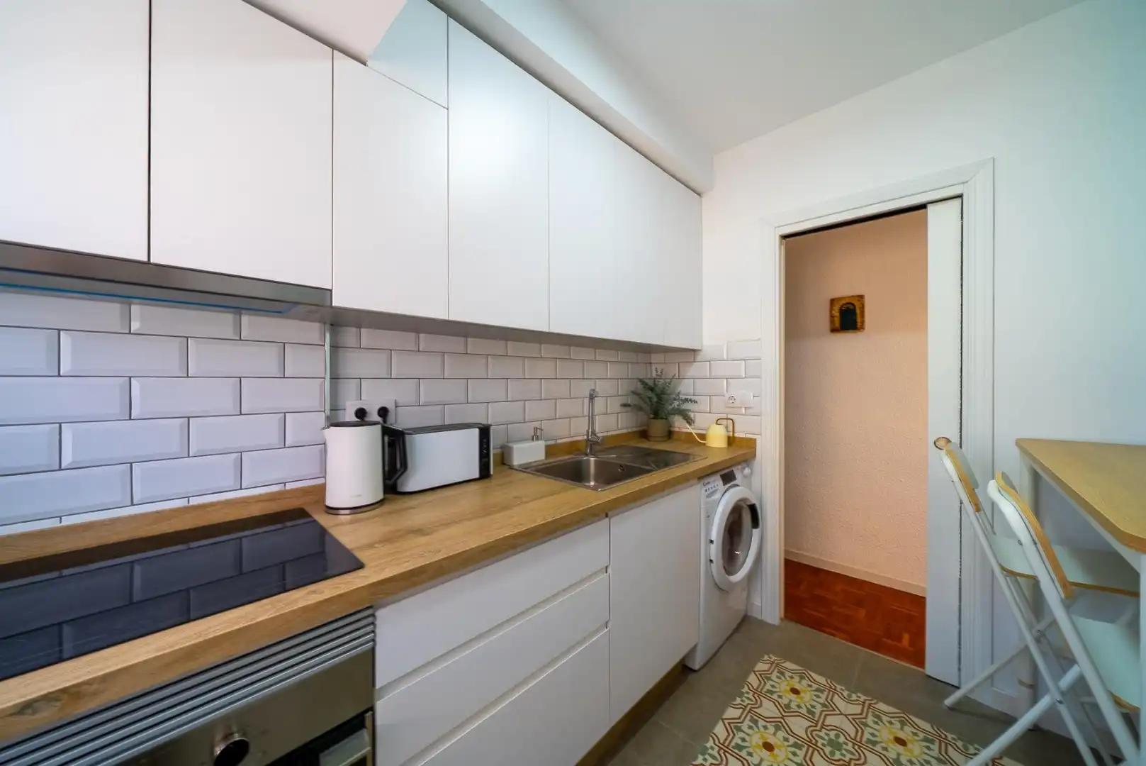 Cuina de Apartament de lloguer en Alicante / Alacant amb Moblat i Balcó