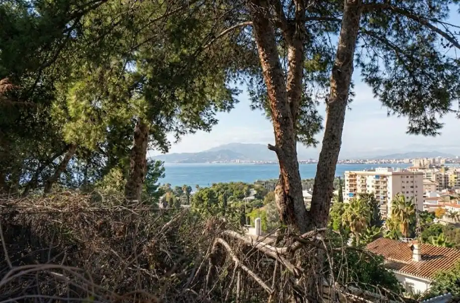 Casa o xalet en venda en Málaga amb Aire condicionat, Jardí privat i Terrassa