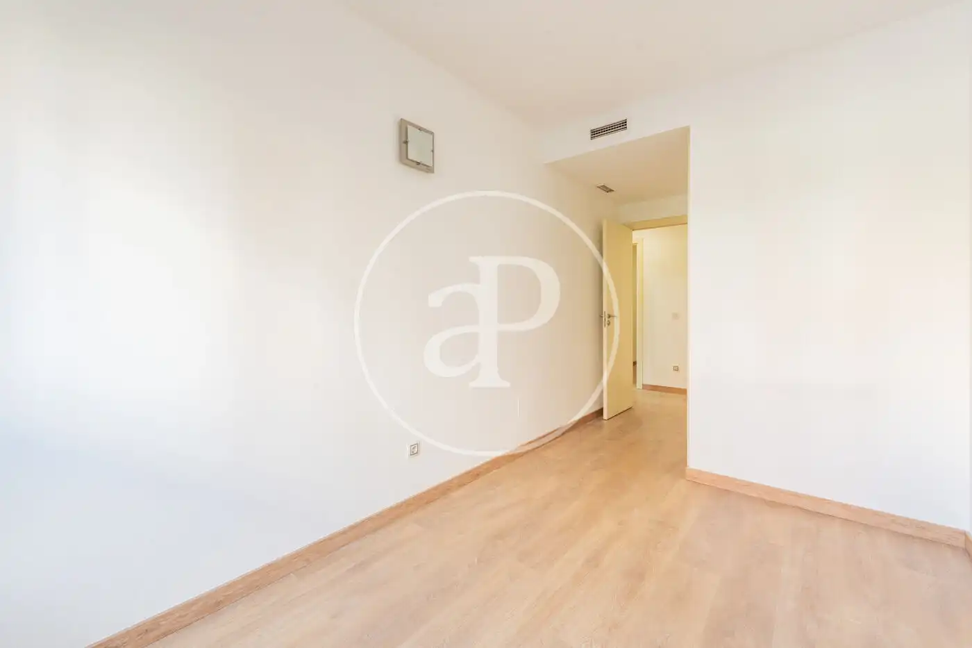 Piso con piscina en venta en C. de Eros, imagen 30