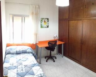 Apartament per a compartir a Ciudad Jardín - Zoco