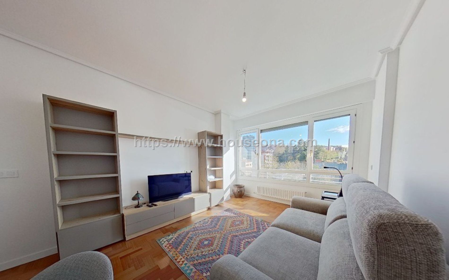 Sala d'estar de Pis en venda en Bilbao  amb Calefacció i Moblat