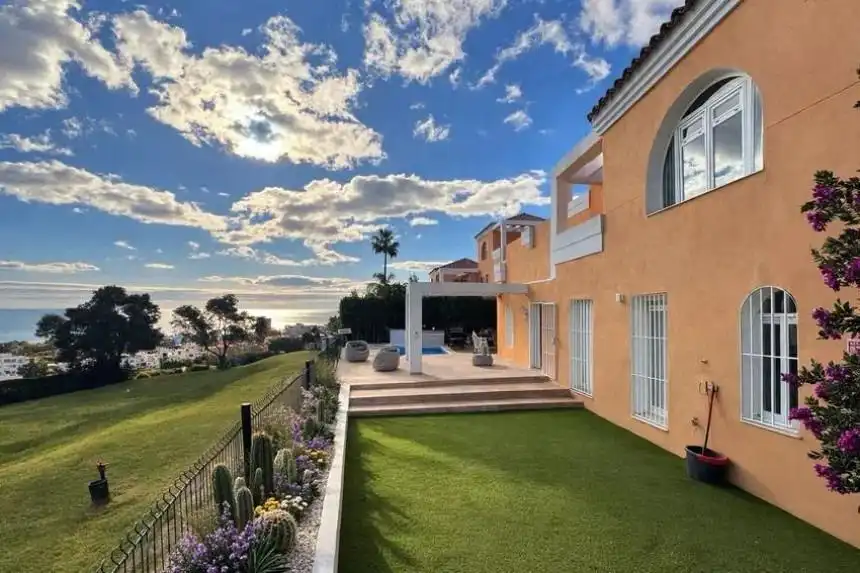 Villa avec piscine à vendre à La Duquesa, imagen 2