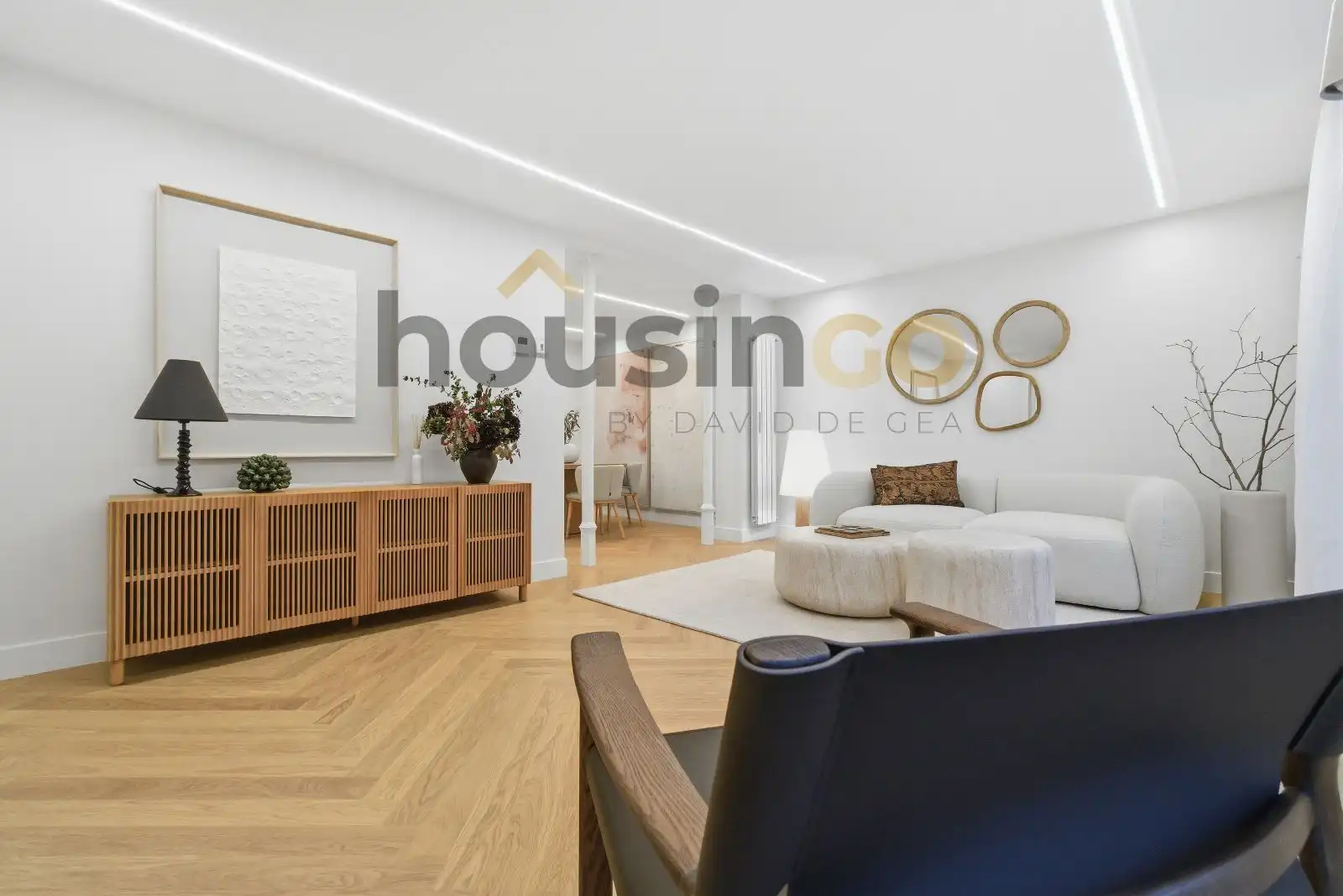 Living room of Flat for sale in Madrid  with Air Conditioner, Heating and Parquet flooring