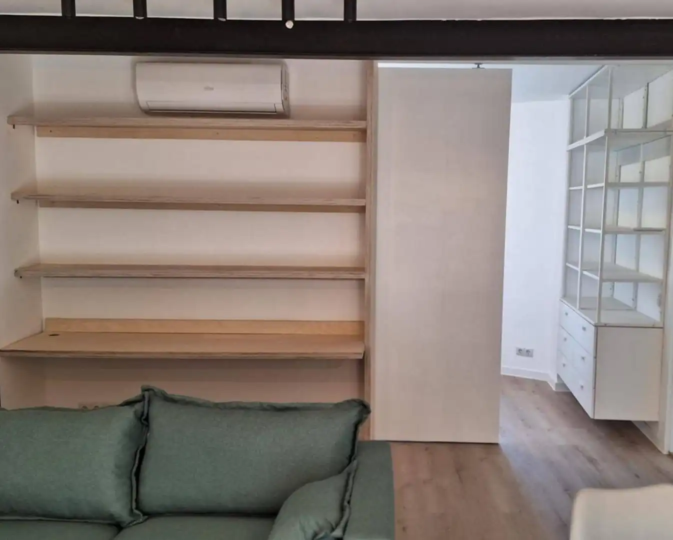 Habitación de Apartamento de alquiler en Madrid con Amueblado y Balcón
