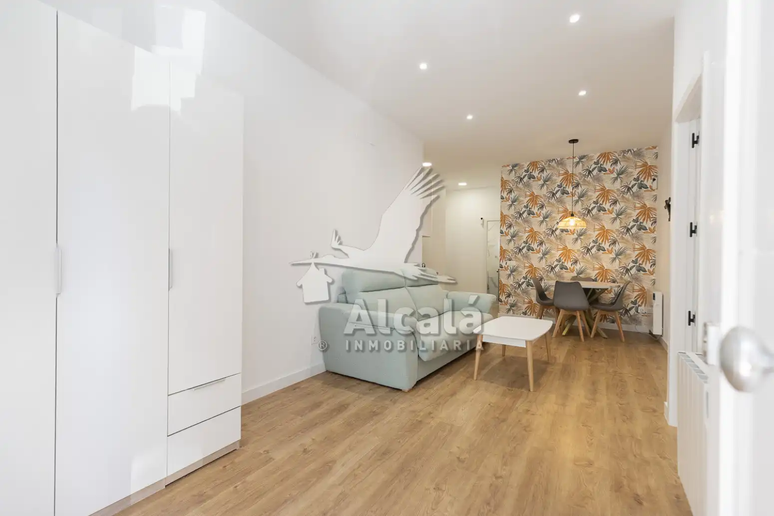 Bedroom of Flat for sale in Caballería Española